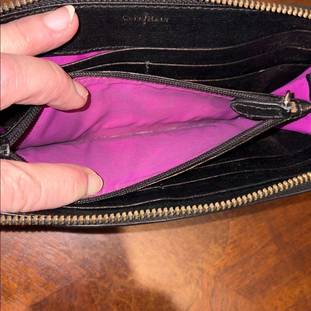 Cole Haan  Vintage  Wallet  Clutch Black soft Saffiano  Beautiful Lacy edges EUC